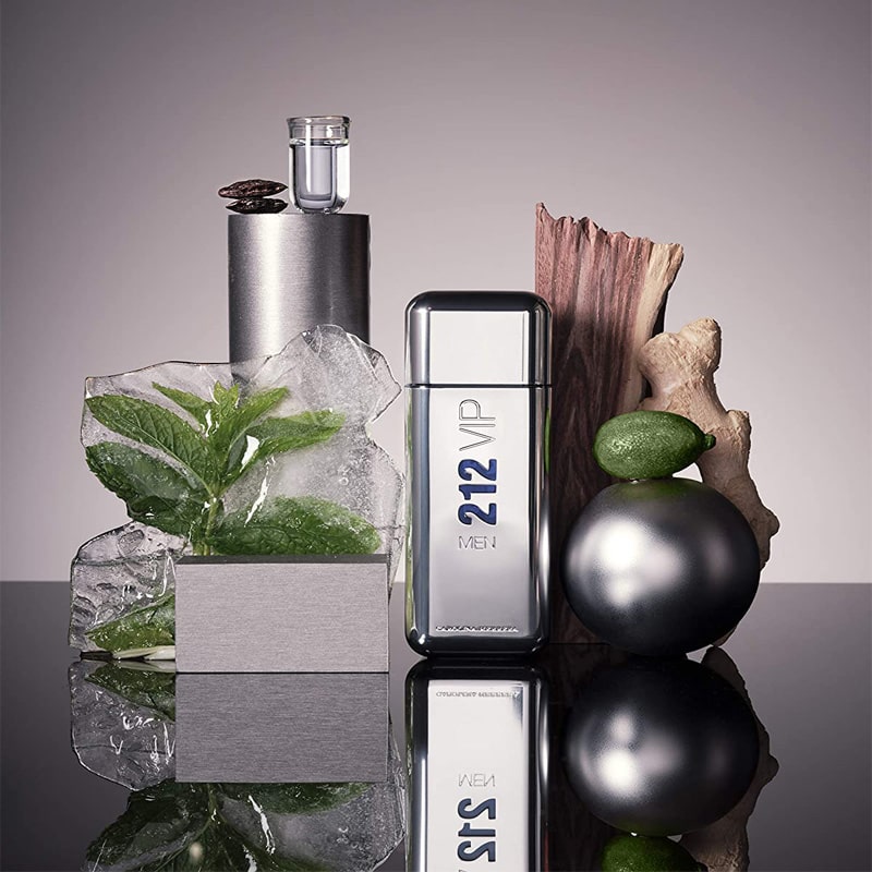 Carolina Herrera 212 Vip Men Eau De Toilette 100ml Travel Set